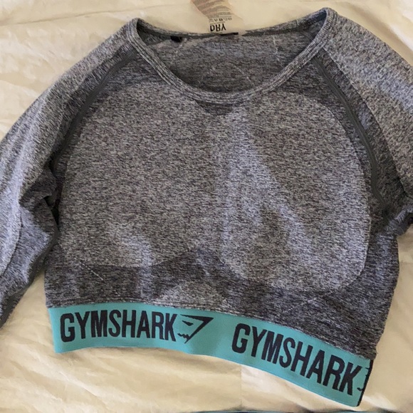 Gymshark top and leggings set - Picture 2 of 3